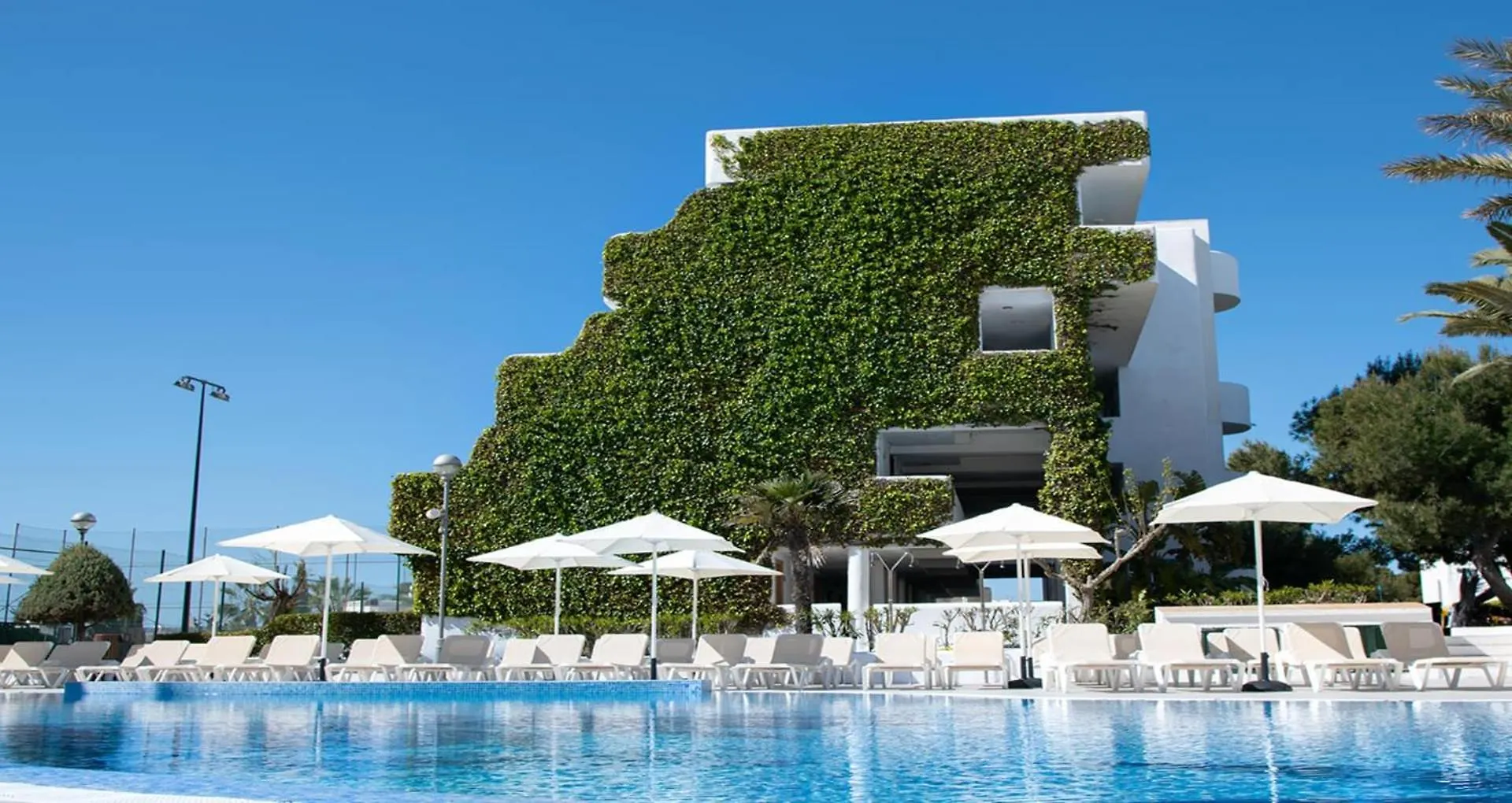 Bluesea Es Bolero Aparthotel Cala d'Or  4*, Cala d'Or (Mallorca)